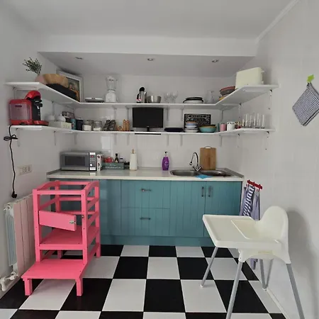 Apartamento La 2 Pasi De Mare Constanţa