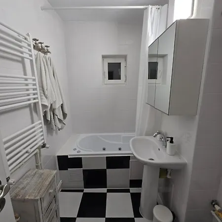 La 2 Pasi De Mare Apartamento